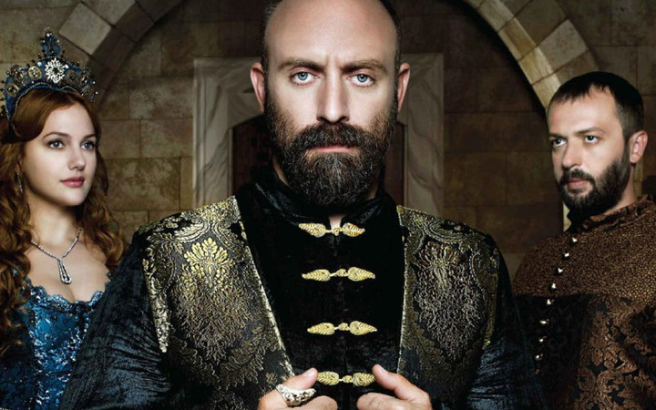 Halit Ergenç Meryem Uzerli ve Okan Yalabalık Muhteşem Yüzyıl sayesinde rekor tazminat kazandı