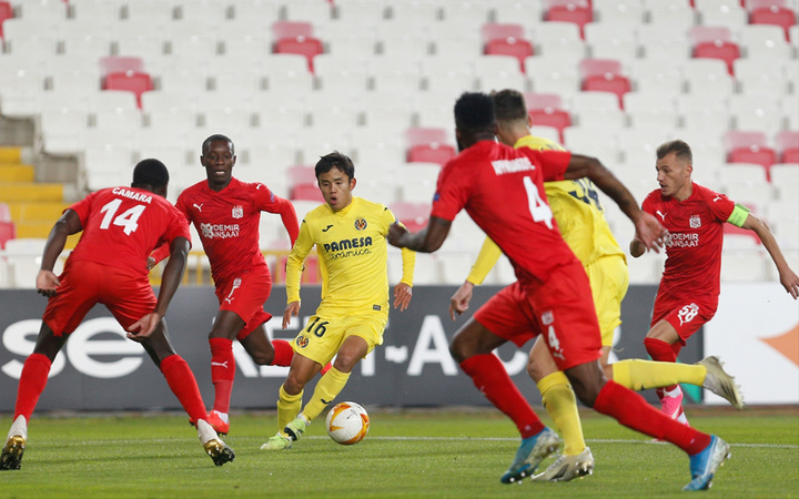 UEFA Avrupa Ligi'nde Villarreal'e kaybeden Sivasspor'un umudu son maça kaldı