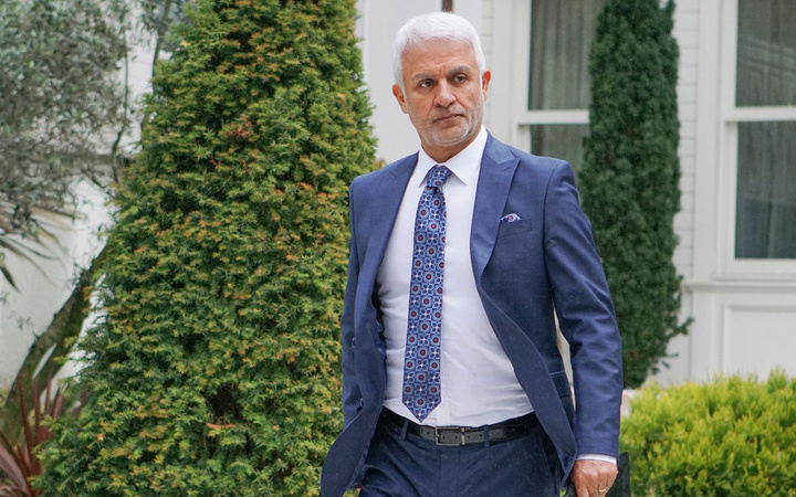 FOX TV Yasak Elma'ya Talat Bulut dönecek dendi gerçek ortaya çıktı