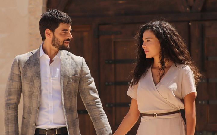 ATV Hercai için final çanlarını çalıyor reytingler bileti kesti