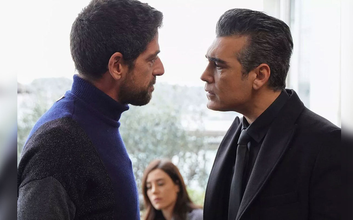 Survivor'ın Cemal Hünal'i Sadakatsiz'e damgasını vurdu Asya'nın intikamı olay!