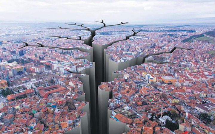 İstanbul için dehşete düşüren deprem raporu! En riskli ilçeler Fatih, Küçükçekmece ve Fatih...