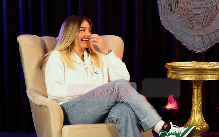 Aycan Yanaç Survivor'da özel günler ağda iç çamaşırı gibi sorunları anlattı!