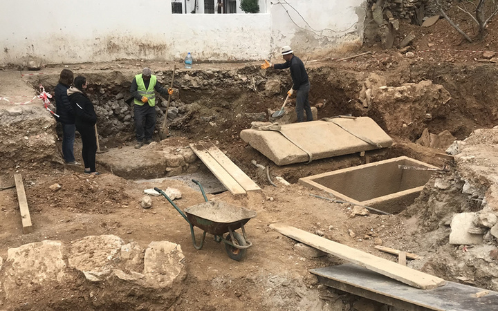 Bodrum'da 2400 yıllık mezar açıldı içinden çıkanlar heyecan uyandırdı