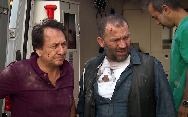 'Üzgünüm çok' diyerek duyurdu Arka Sokaklar'ın yıldızı Covid 19'a yakalandı