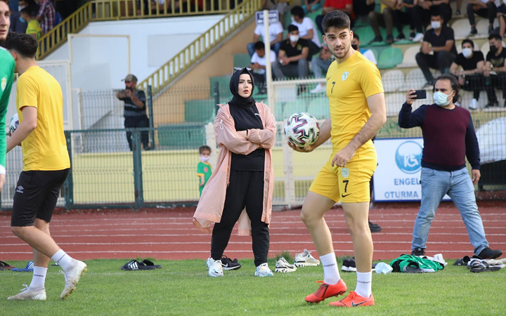 Adıyaman 1954 Spor’un kadın başkanı tarihe geçti! İlk şampiyon kadın başkan