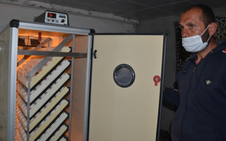 Hollanda'daki işini bırakıp Muş'a döndü! Yılda 5 bin tane üretiyor siparişlere yetişemiyor