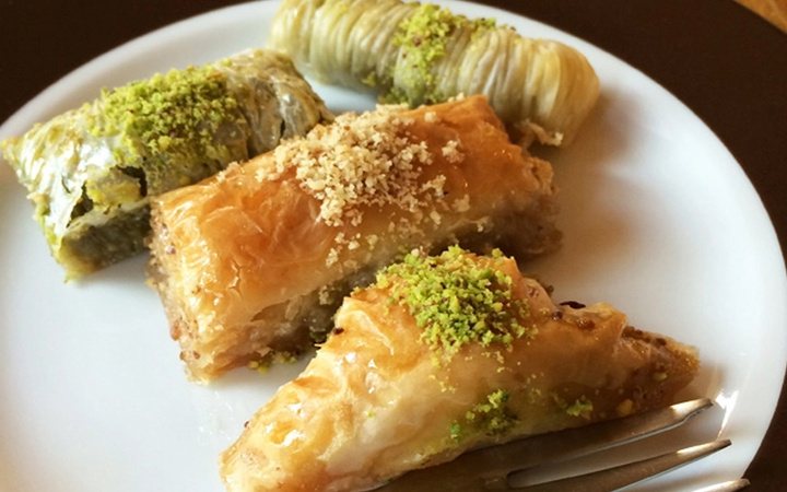 Bayramda kilo almamak için ne yapmalı? Bayramı kilo almadan geçirin!