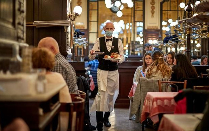 Kafe ve restoranların açılması için formül bulundu! Bahçesi olan ve olmayan ne yapacak?