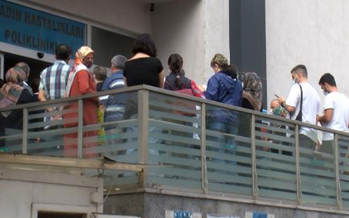 Bakan Fahrettin Koca açıkladı herkes hastanelere koştu! Uzun kuyruklar oluştu