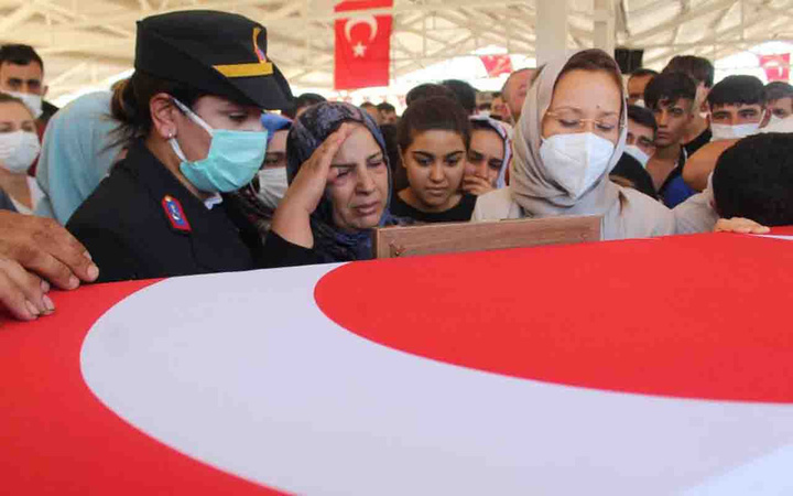 Kuzey Irak Şehidi Teğmen Ali Rıza Özcücük son yolculuğuna uğurlandı