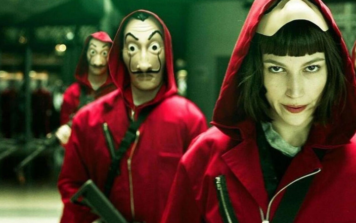 La Casa de Papel'in Tokyo'su Ursula Corbero'dan Türkiye orman yangını paylaşımı