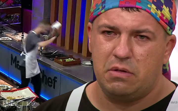 Gözyaşları sel oldu! Fark edince tezgahı yumrukladı TV8 Masterchef'te işte kadroya son dahil olan isim...