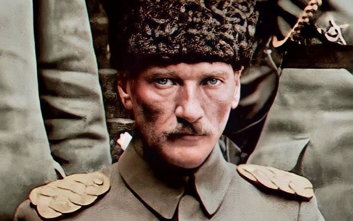 2023'te Mustafa Kemal projesi... İşte Atatürk'ü canlandıracak oyuncu