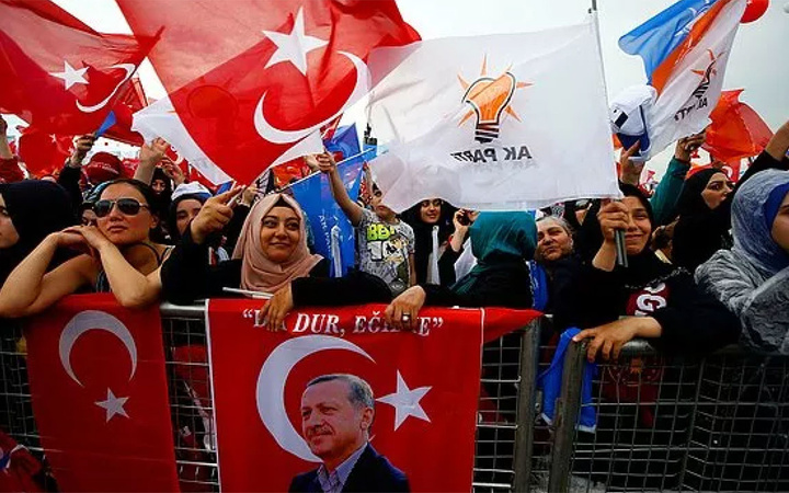 Dindar seçmen anketinden bomba sonuçlar! AK Parti ‘dindar seçmen’ desteğini yitiriyor mu?