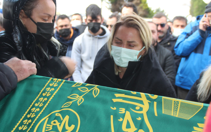 Ece Erken 'Şafak Mahmutyazıcıoğlu'nun katili' deyip sıraladı Ali Yasak Seccad Yeşil Kadir Yasak kimdir ve nerede