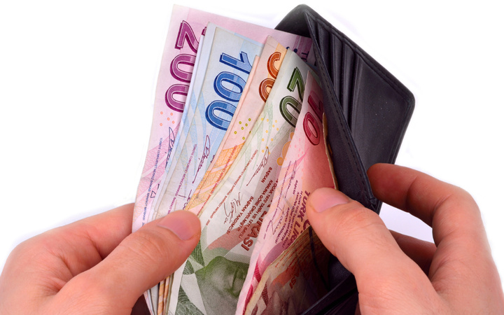 Emekli ve memurların Temmuz maaş zamları belli oldu! En düşük emekli maaşı 6 bin TL'ye çıkıyor