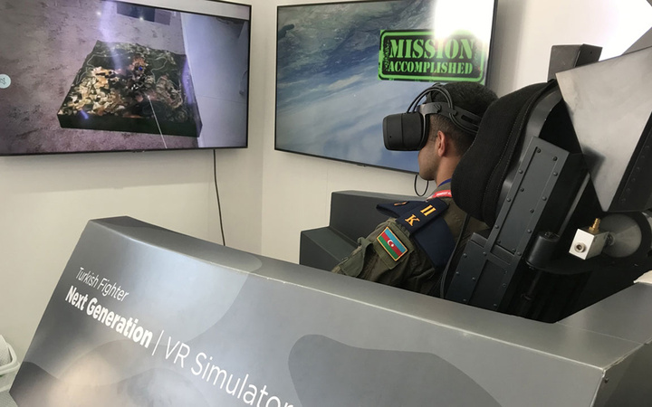 Milli savaş uçağı sanal olarak uçmaya başladı TUSAŞ gerçeklik simülatörünü ilk kez sergiledi