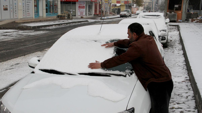 Hava durumu ısı eksi 4'e düştü kar başladı!