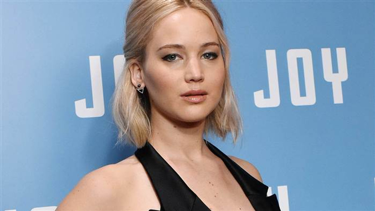 Jennifer Lawrence'den Trump'a: Allah seni kahretsin!