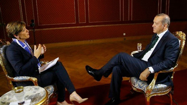 Erdoğan CNN'e anlattı : 15 dakika daha kalsam...