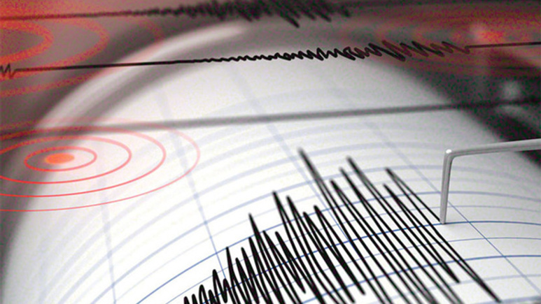 Yeni Kaledonya'da şiddetli deprem tsunami vurdu