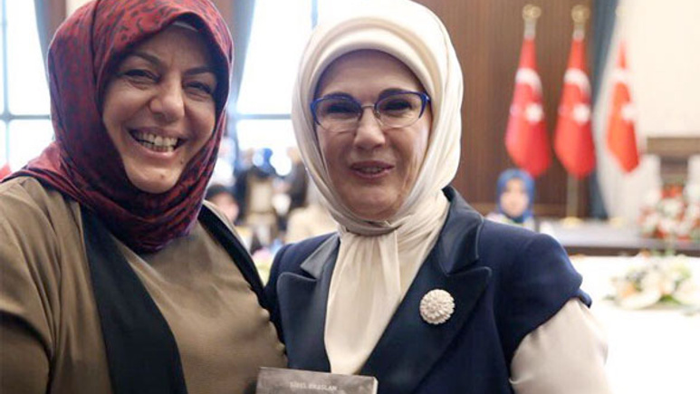 Sibel Eraslan'dan Cem Küçük'e sert tepki