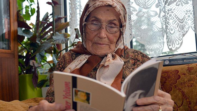 89 yaşında kendi hikayesini yazdı