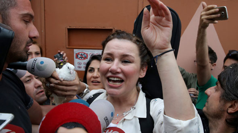 Deniz Seki’den tahliye sonrası bir ilk