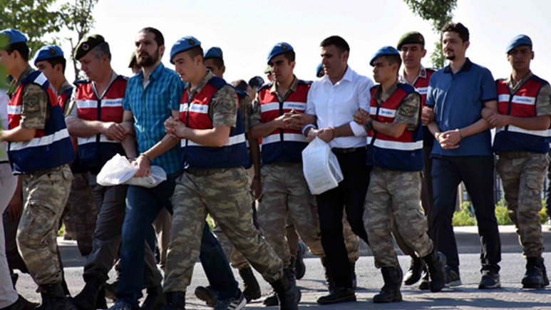 Cumhurbaşkanı'na suikast davasında şok olay