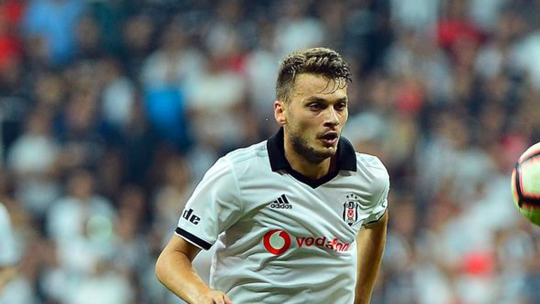 Adem Ljajic kadrodan çıkarıldı