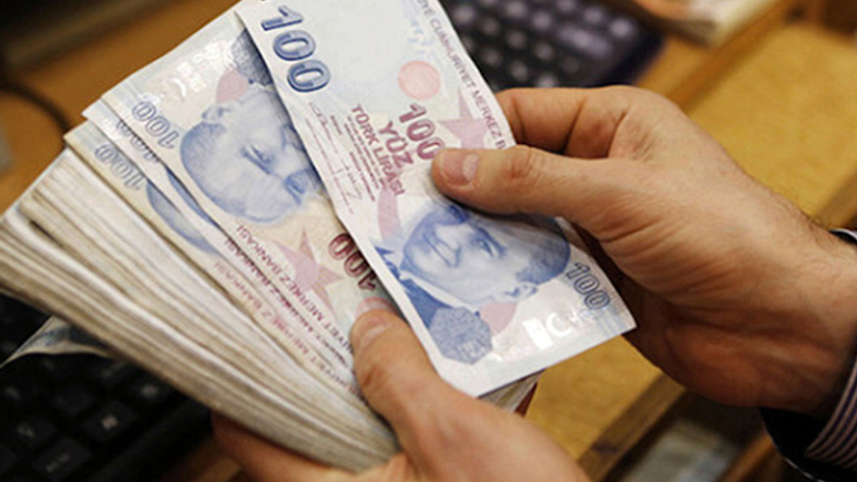 Çalışma hayatı değişiyor! Emeklilere memurluk yolu görüldü