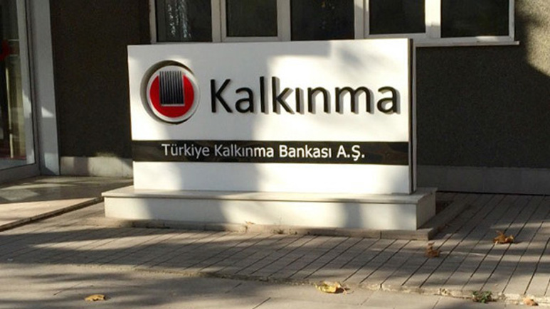 Hisseler 1 ayda yüzde 1000 arttı! Akbank ve Halkbank'ı sollayan banka