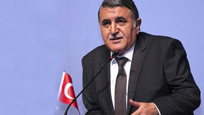 Erdoğan'a itaat farzdır diyen rektöre AK Parti'den tepki!