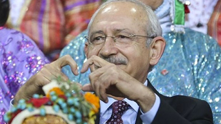 CHP'nin İzmir adayı belli oldu kim bu kadın aday?