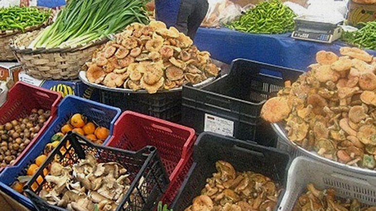 Karısı pazardan aldı: Kocası yedi öldü!