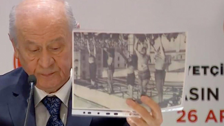 Bahçeli 'bu resim korkunç bir resimdir' dedi Metin Akpınar'a çağrı yaptı