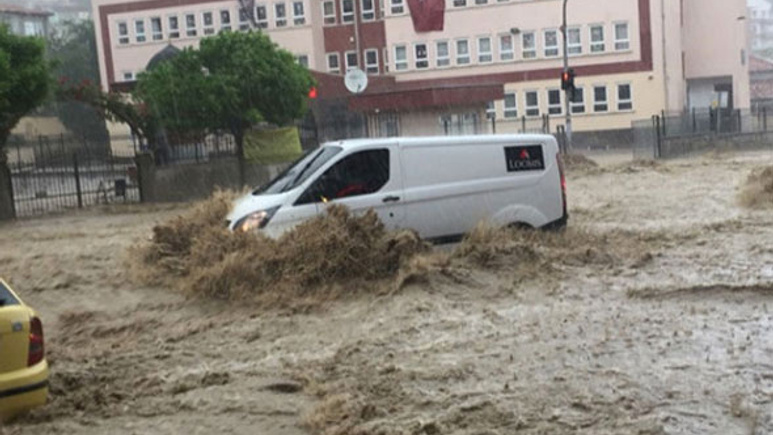 Meteorolojiden Ankara'ya yeni sel uyarısı