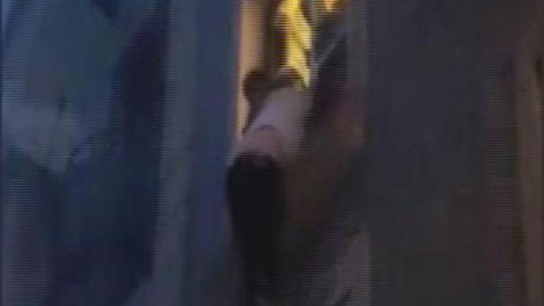 Polis son anda tuttu! ABD'li turist otelde uyuşturucu içip...