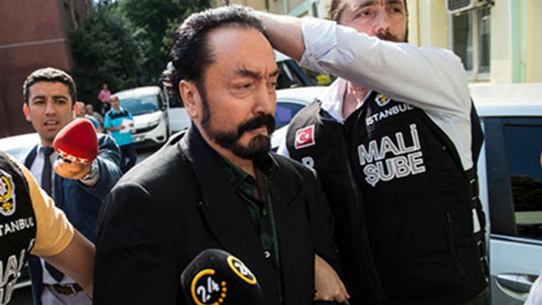 Adnan Oktar ifade vermeye başladı
