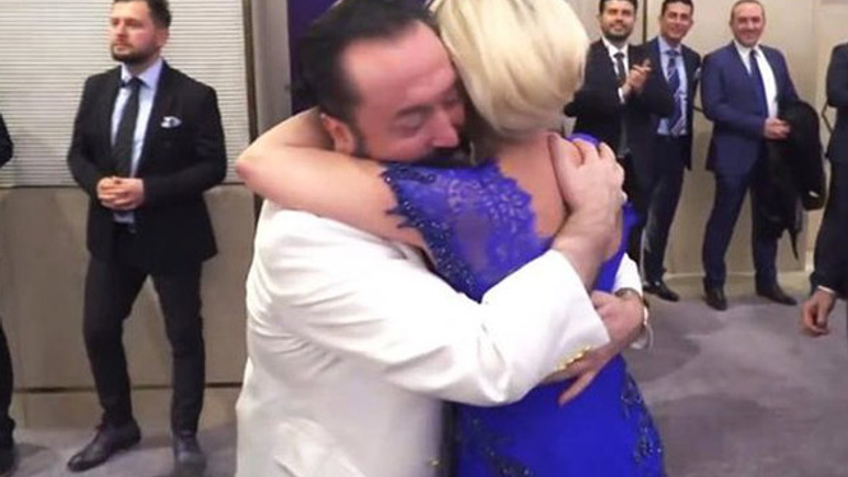 Muazzez Ersoy hakkında bomba Adnan Oktar iddiası!