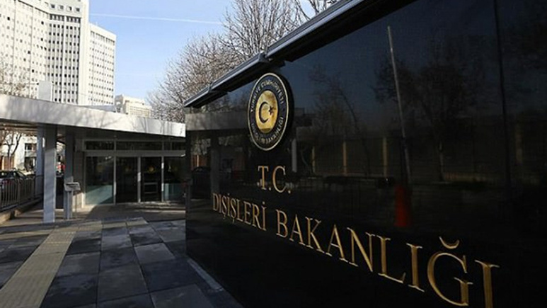 Türkiye Kanada'yı uyardı! 'Bu silahlar burada ne arıyor?'