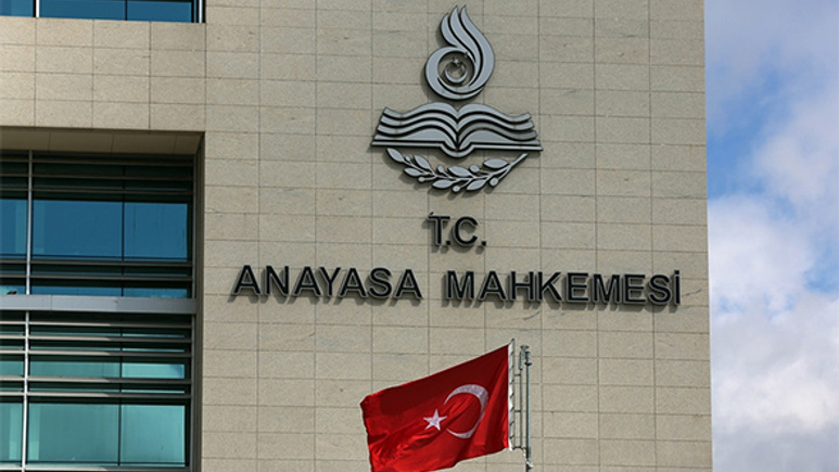 AYM, FETÖ tutuklusu hakimin talebini kabul etti