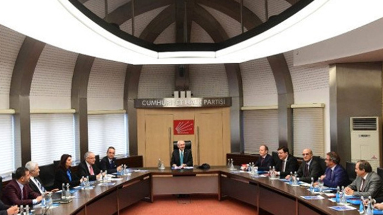 CHP'de yeni MYK ilk kez toplanıyor