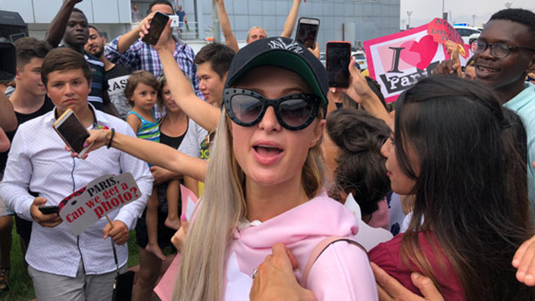 Paris Hilton KKTC'ye sonunda ayak bastı!