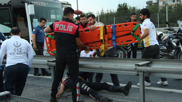 Çağlayan'da polis ekipleri kaza yaptı! Çok sayıda ambulans olay yerinde