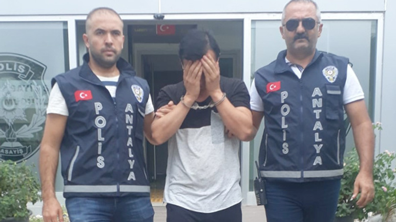 Türk arkadaşına güvenen Alman neye uğradığını şaşırdı
