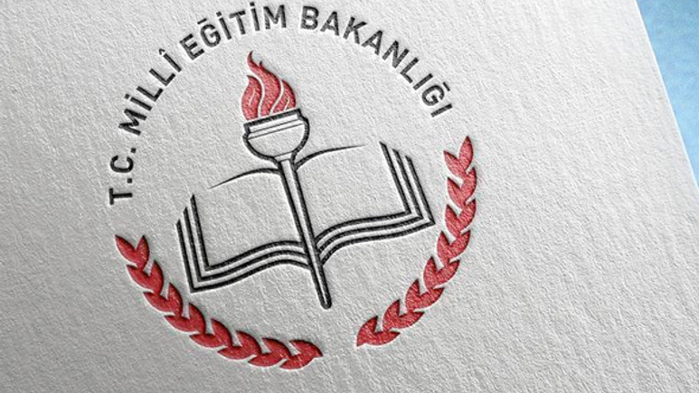 MEB'den 'sarıklı cübbeli ders' iddialarına açıklama