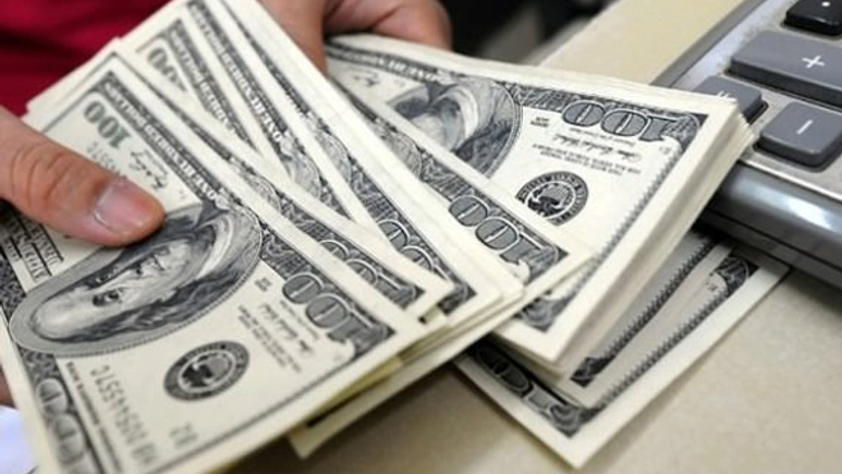 Dolarda dalgalanıyor 4.9.2018 salı günü dolar-euro ne kadar