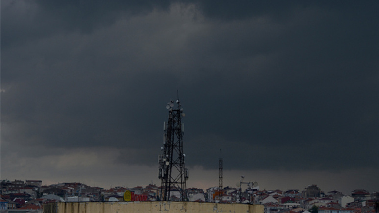 Ankara'ya meteoroloji saat verdi! İstanbul'da hava karardı 9 ilde alarm